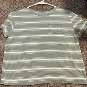 Girls striped boxy shirt.